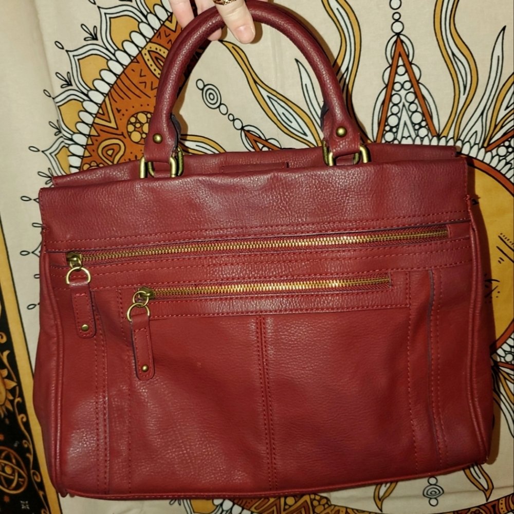 Maroon Merona hand/shoulder bag